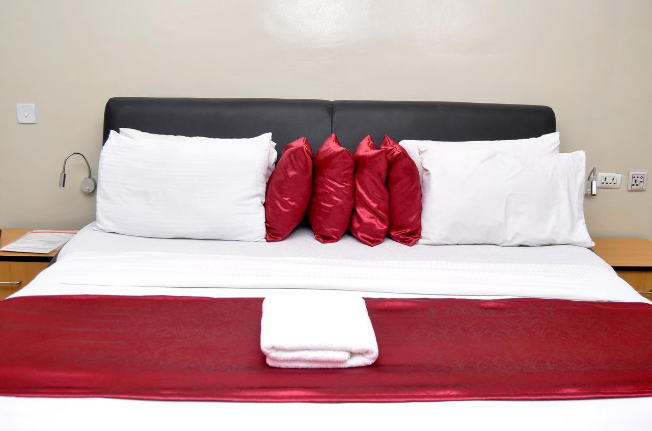 Primal Hotel Isaac John Gra Ikeja Eksteriør billede